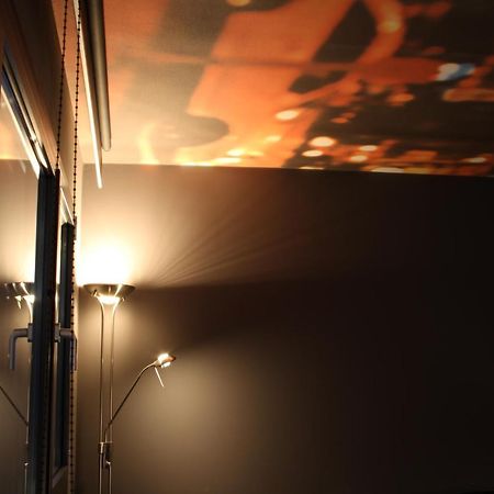 Kult Hotel Инголщат Екстериор снимка