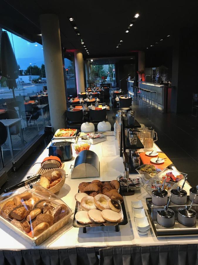 Kult Hotel Инголщат Екстериор снимка